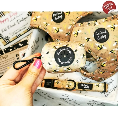 Honey Bumble Bee Poo Bag Holder Honey Bumble Bee Poo Bag Holder