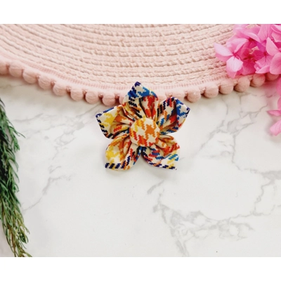 Lionheart Houndstooth Flower Collar Attachment Lionheart Houndstooth Flower Collar Attachment