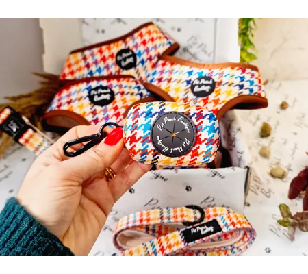 Lionheart Houndstooth Dog Poo Bag Holder