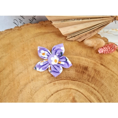 Lucky Little Lavender Daisies Flower Collar Attachment Lucky Little Lavender Daisies Flower Collar Attachment