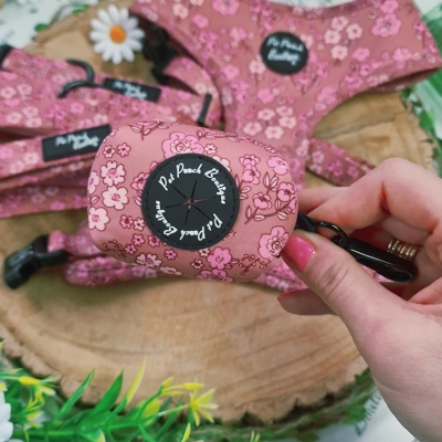 Old Garden Bloom Dog Poo Bag Holder