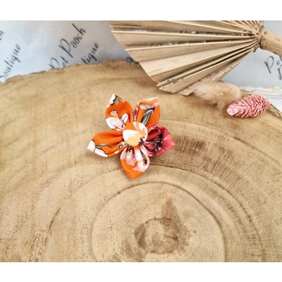 Sweet Marmalade Blossom Flower Collar Attachment