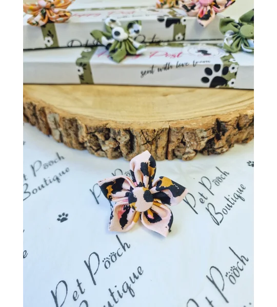 Pink Minx Leopard Flower Collar Attachment