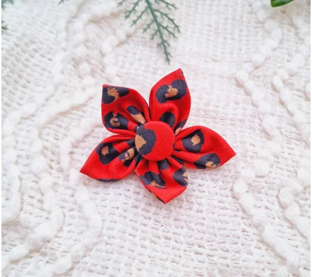 Red Leopard Flower Collar Attachment