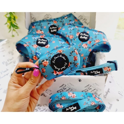 Rosie Rose Cornflower Blue Floral Poo Bag Holder Rosie Rose Cornflower Blue Floral Poo Bag Holder