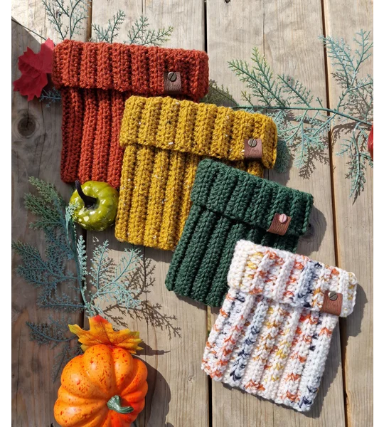 Clover Green Roll Top Dog Snood