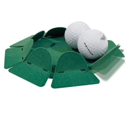 Master Deluxe Putting Cup