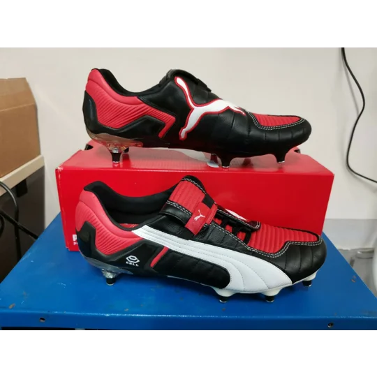 2007 Classic Puma v-Konstrukt III SG Football Boots