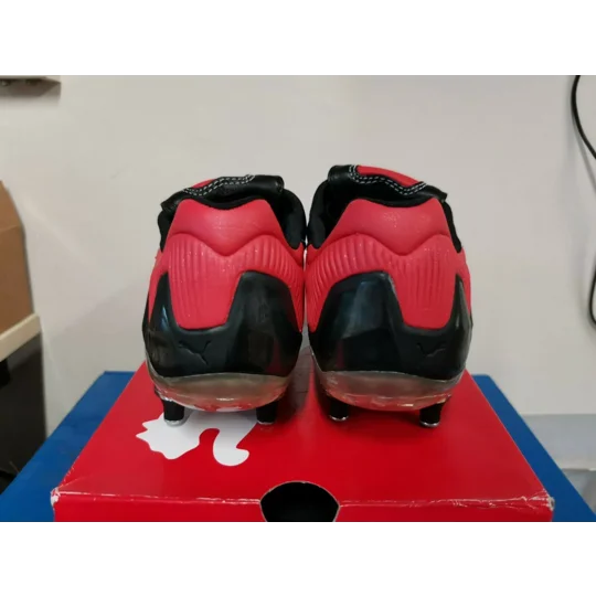 2007 Classic Puma v-Konstrukt III SG Football Boots