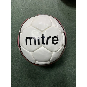 Clearance Mitre Cosmic Matchball Size 4
