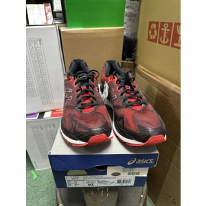 Asics Gel-Nimbus 19 Size 9UK- Black/Vermilion