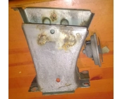 LHS front bumper bracket