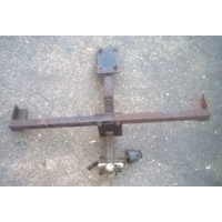 340 hatchback towbar