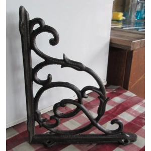 Victorian Style Cast Ir..