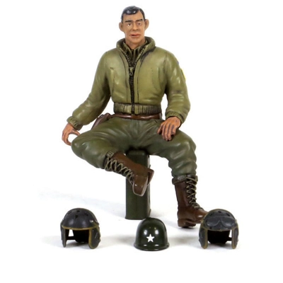 1/16 torro Figure 2nd Lieutenant G. Clark Sitting