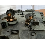 1 x British tank crew tank figure with Beret 1/16 -- Defected