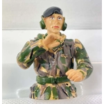 1 x British tank crew tank figure with Beret 1/16 -- Defected