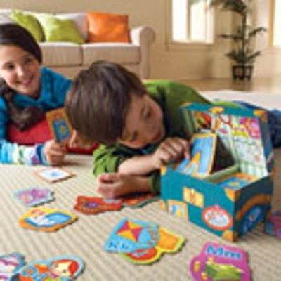 GRANDMA'S TRUNK™ ALPHABET GAME