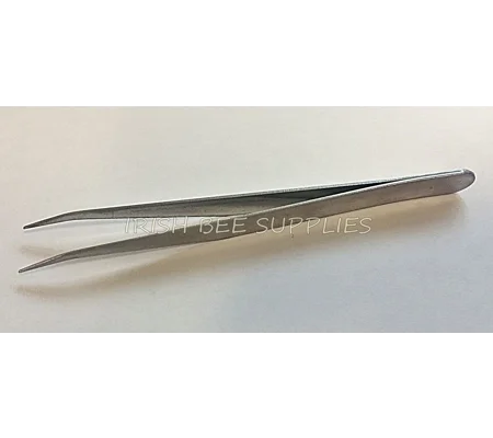 Tweezers