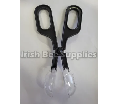 Scissors Type Queen Catcher