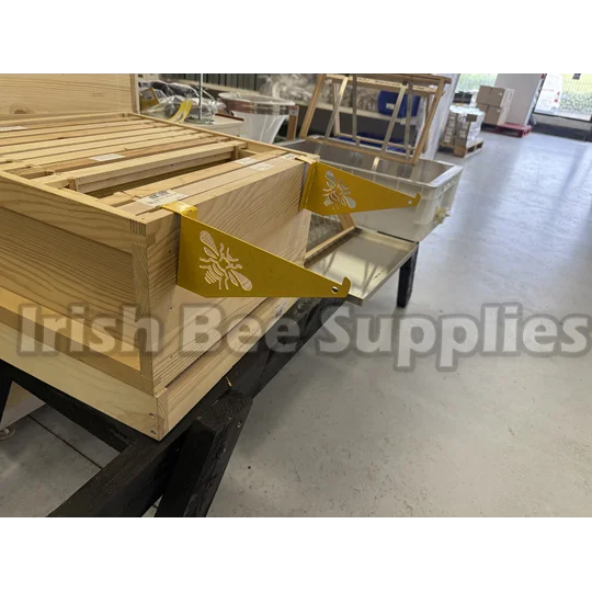 FRAME HOLDER