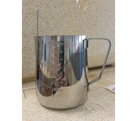 WAX POURING JUG