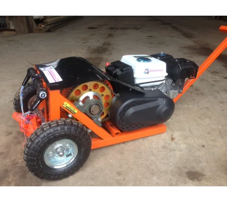 Ex Demo electric start Wake Winch 9 hp