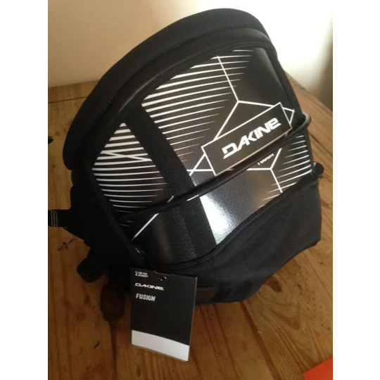 Dakine Fusion Kitesurfing Harness deep crimson