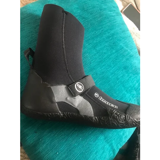 Alder Enzo 6mm Round Toe wetsuit boots