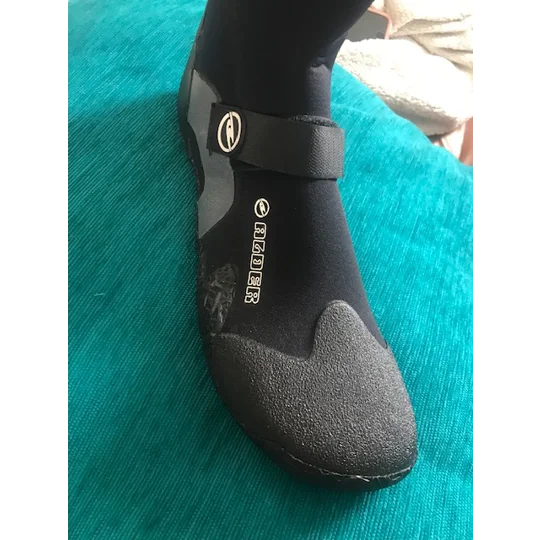 Alder Enzo 6mm Round Toe wetsuit boots
