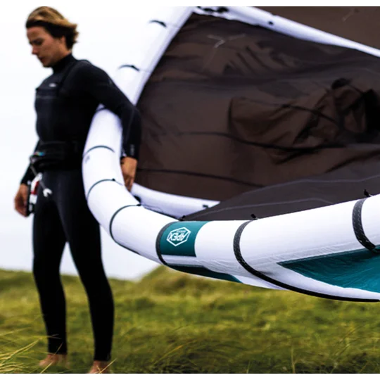 Kitesurfing Kite Hire
