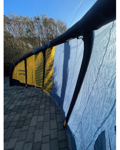 Cabrinha Switchblade 02s 2022 11m