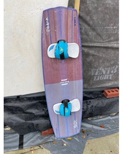 Liquid force Echo 137 used kiteboard