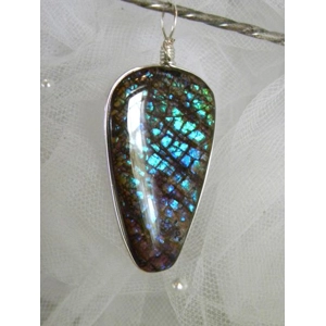Silver Wrapped Alberta Blue Moss w/Purple Brown Ammolite P..