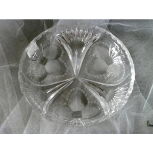 Vintage American Brilliant Cut Glass Candy/BonBon Dish - 1..