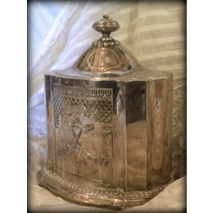 Godinger Silver Art Company GSA Tea Caddy