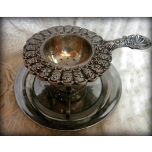 Antique Silver Tea Strainer & Lion Head Drip Stand
