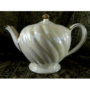 Sadler Lusterware Teapot