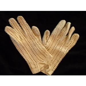 Pair of 1950’s Beautiful Hand Crocheted Cotton Driving Glove