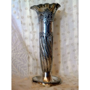 Vintage Fluted Trumpet Basket Vase