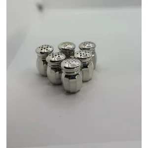 Mini salt &pepper shakers