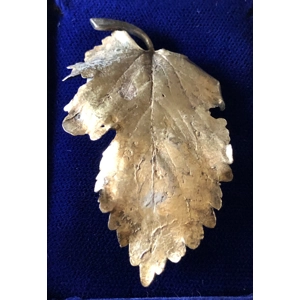 Gold Leaf Pin