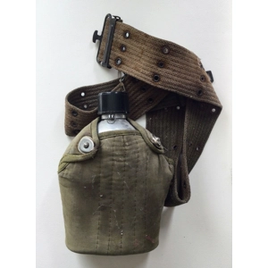 Metal Canteen in Snap Pouch