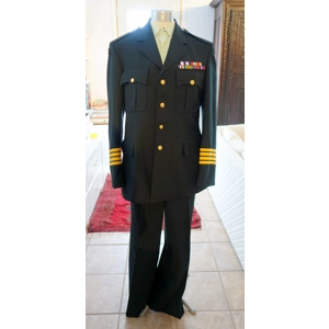 Argyll & Sutherland Officers Service Dress