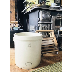 Stoneware 6 Crock