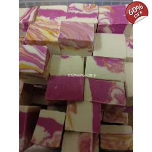 Rhubarb & Ginger Gin Fudge - The Fudge Factory