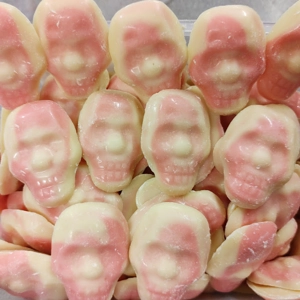 Alma Skull Crushers - Strawberry and Cream Flavoured Candy Skulls