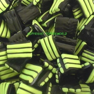 Maku Laku Apple Flavour Liquorice Stripes - Makulaku