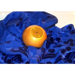 Mini χρυσό ημισφαίριο με δύο MWOs για ευημερία και ευεξία