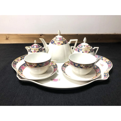 A beautiful porcelain tête-à-tête service , Art Deco, excellent condition, manufactory Boisbertrand,
